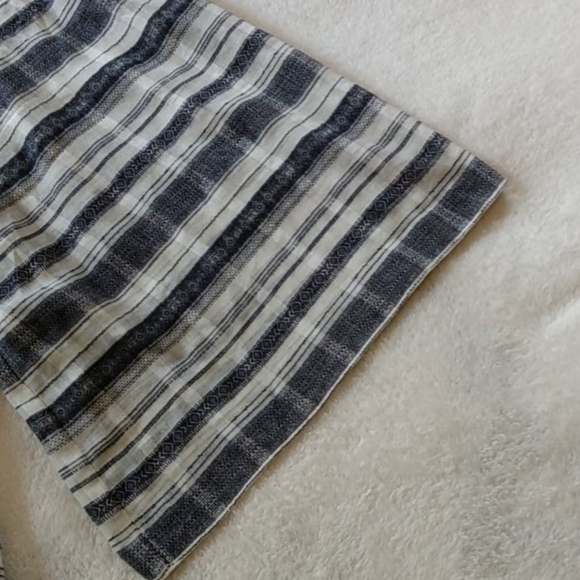 Chelsea & Violet Navy White Boho Bell Sleeve Top - Picture 5 of 8